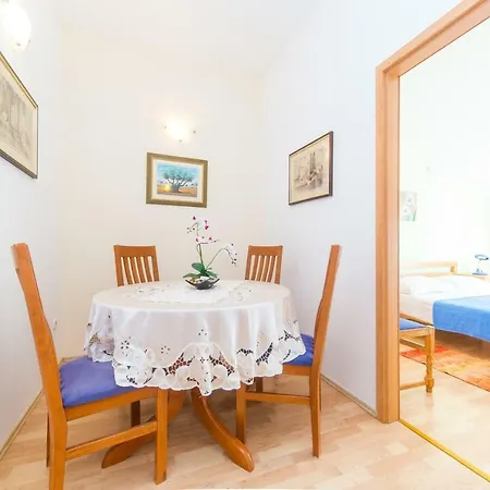 Apartment Prelesnik