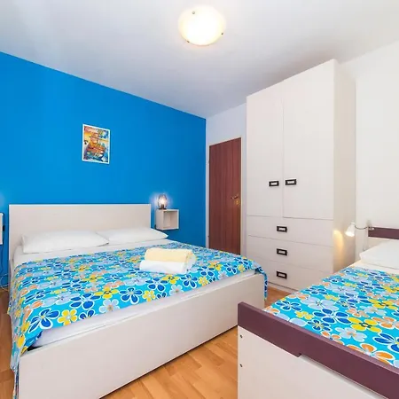 Prelesnik Trogir
